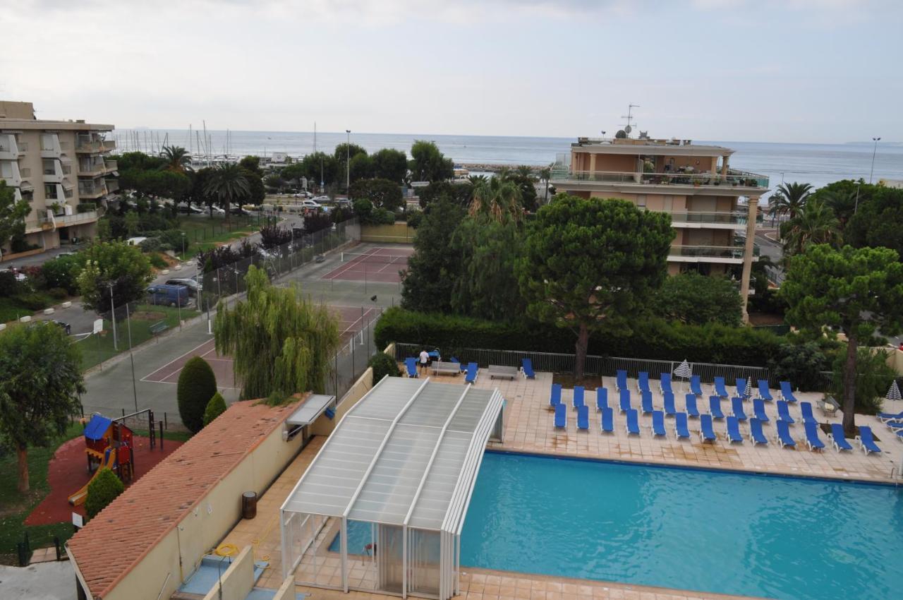 Appart hôtel Inter-résidences Heliotel Marine *